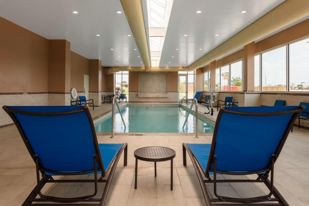 Springhill Suites Kansas City Airport Buitenkant foto