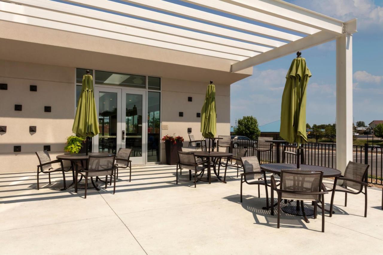 Springhill Suites Kansas City Airport Buitenkant foto