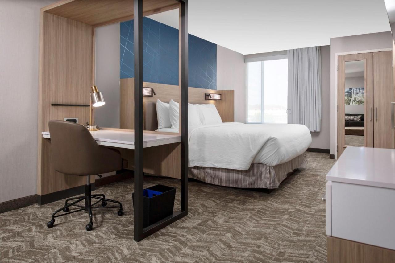 Springhill Suites Kansas City Airport Buitenkant foto